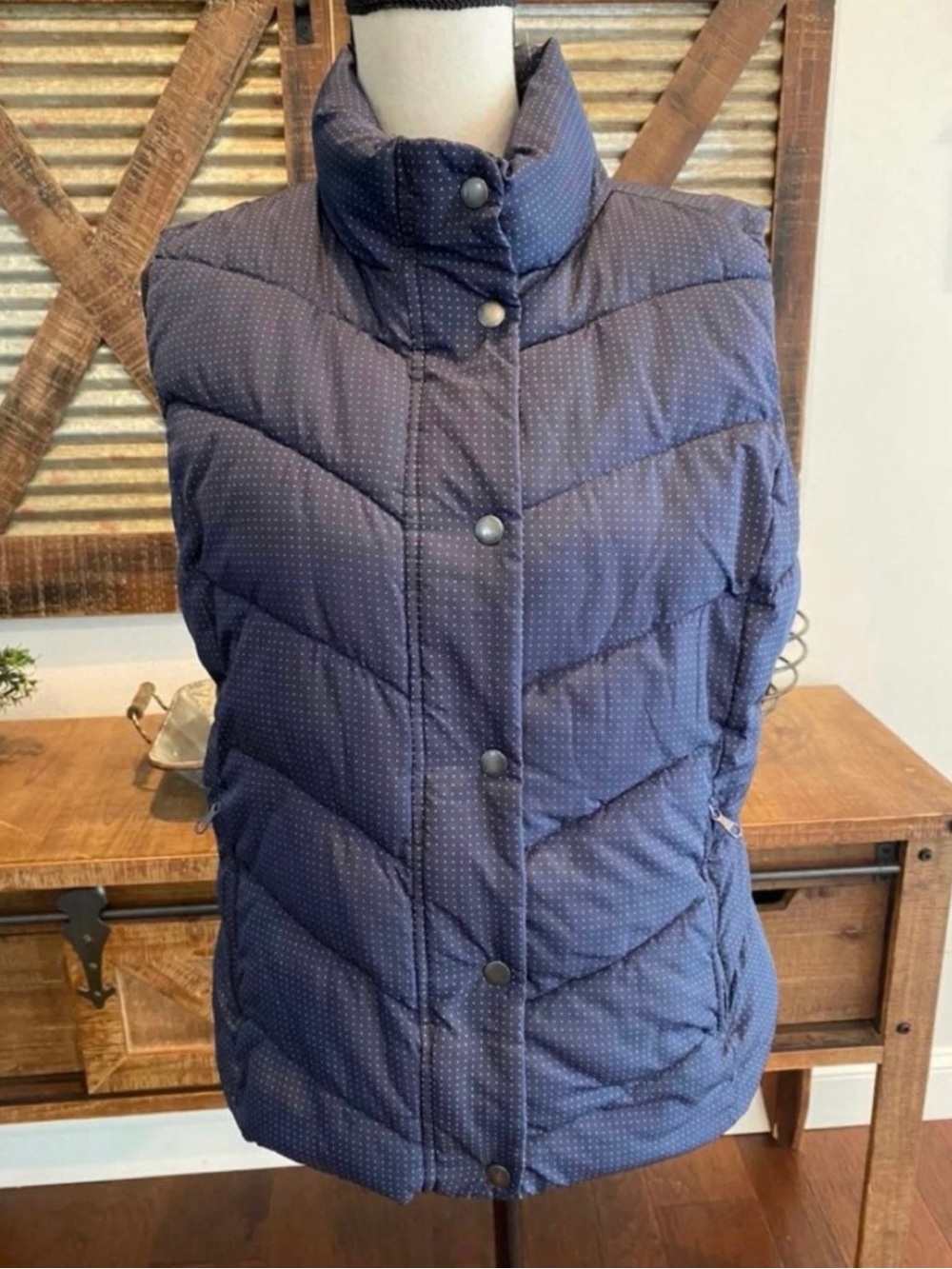 GAP Outdoor Edition Navy Quilted Puffer Vest